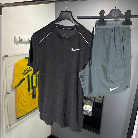 NIKE MILER SHORT SET (RARE TEE)