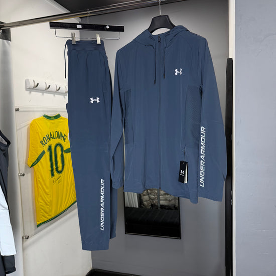 UNDER ARMOUR TRACKSUIT