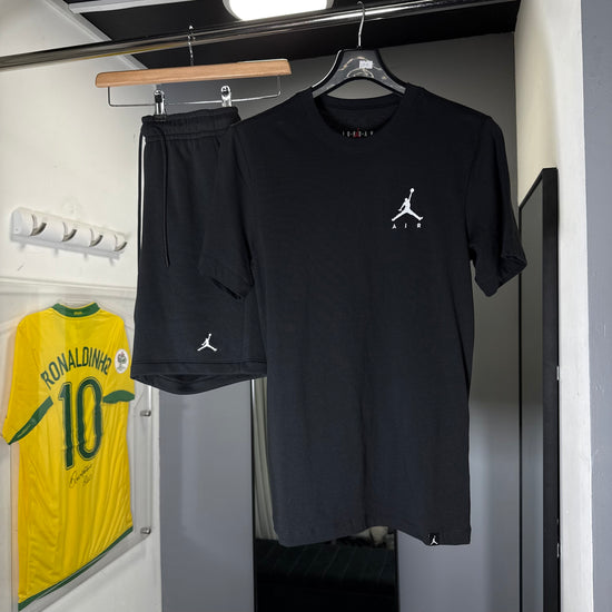 NIKE AIR JORDAN SHORT SET