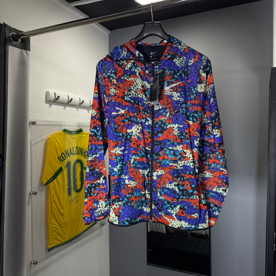 NIKE CAMO WINDRUNNER (RARE)