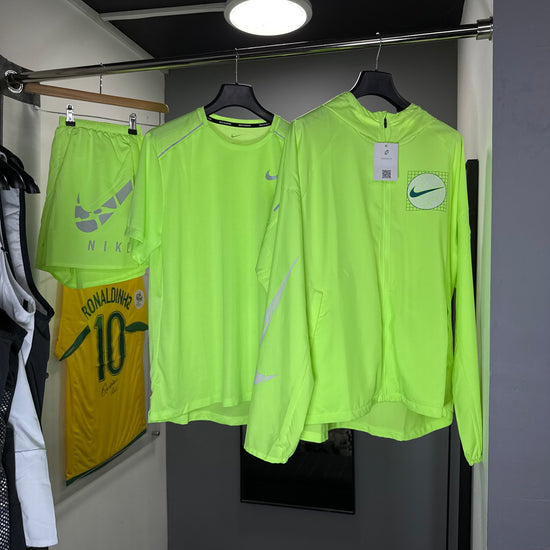 NIKE NEON 3 PIECE WINDRUNNER SET