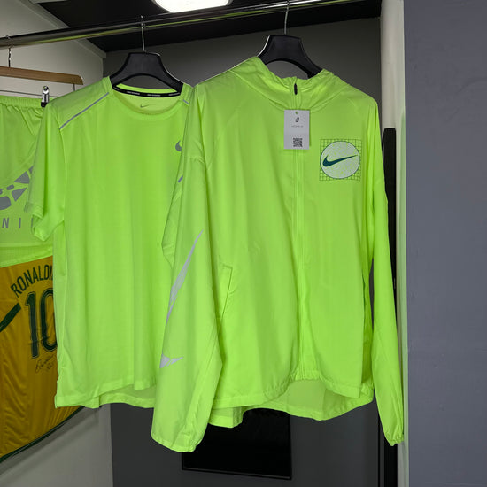 NIKE NEON 3 PIECE WINDRUNNER SET