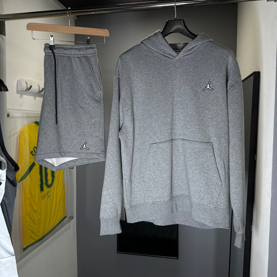 NIKE AIR JORDAN JUMPER SET