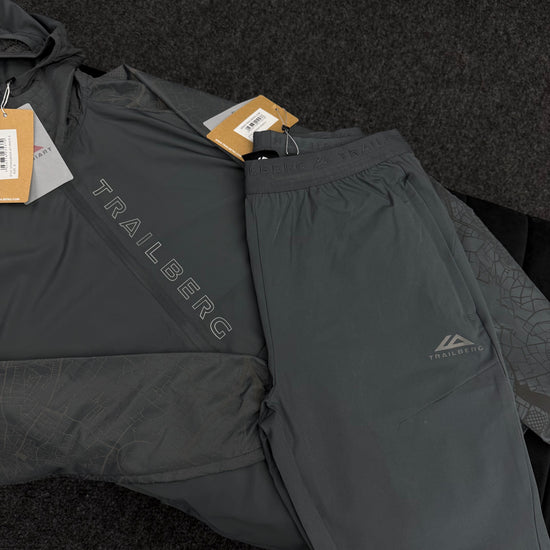 TRAILBERG GREY REFLECTIVE TRACKSUIT