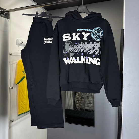 BROKEN PLANET SKY WALKING TRACKSUIT