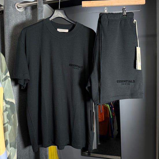 ESSENTIALS SS23 SHORT SET