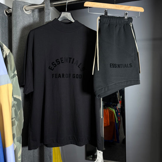 ESSENTAIL NEW SZN SHORT SET
