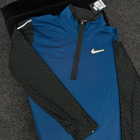 NIKE ASIA EXCLUSIVE BLUE