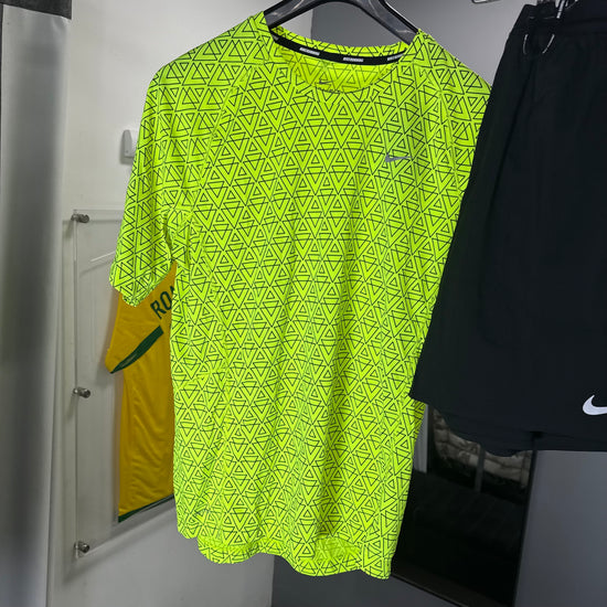 NIKE PATTERN NEON SHORT SET