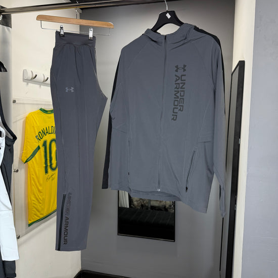 UNDER ARMOUR TRACKSUIT