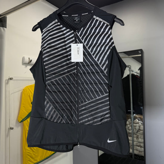 NIKE REFLECTIVE GILET