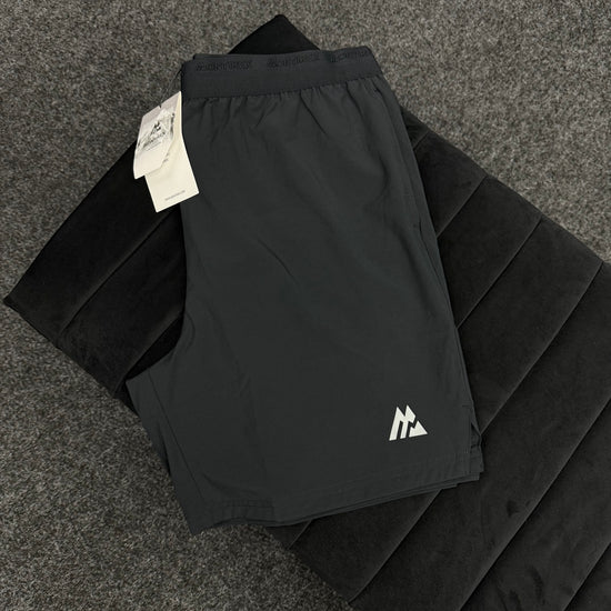 MONTIREX BLACK SHORTS