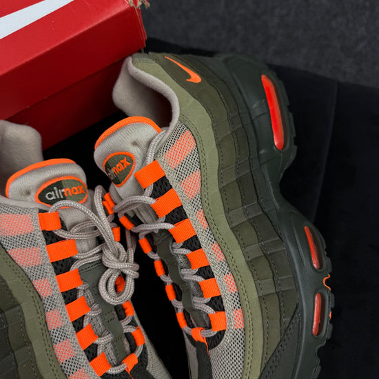 NIKE AIRMAX 95 KHAKI/ORANGE