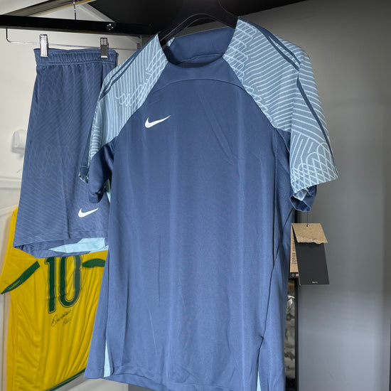 NIKE STRIKE SHORT SET