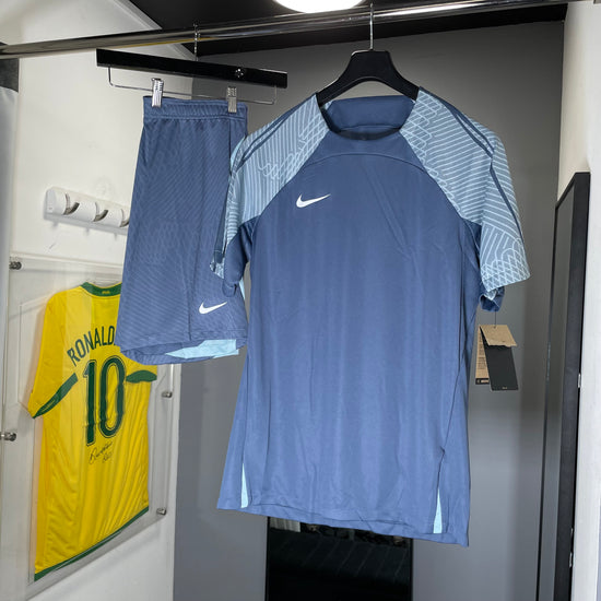 NIKE STRIKE SHORT SET